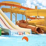 #053 Fully Equiped With Pool, 350 Mts Beach